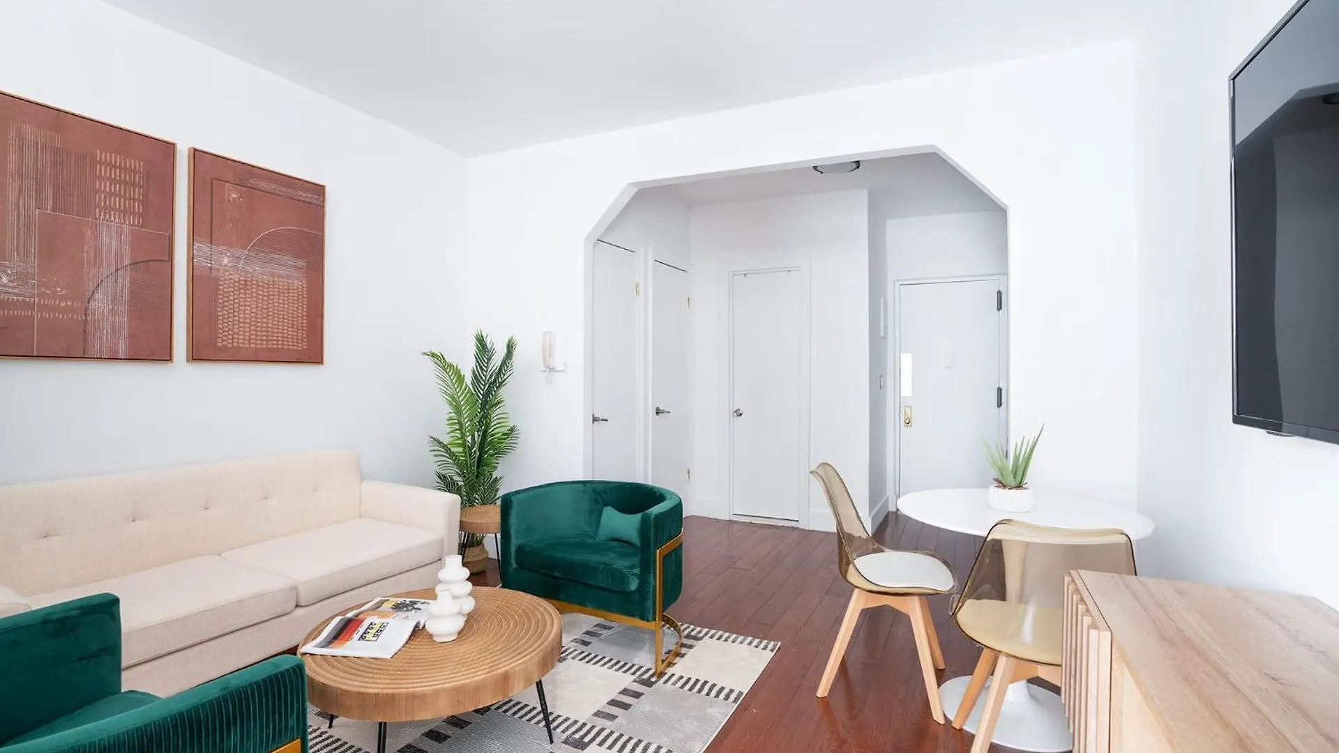 뉴욕 444-4F Newly Furnished Elv 1Br Hells Kitchen 아파트 미국