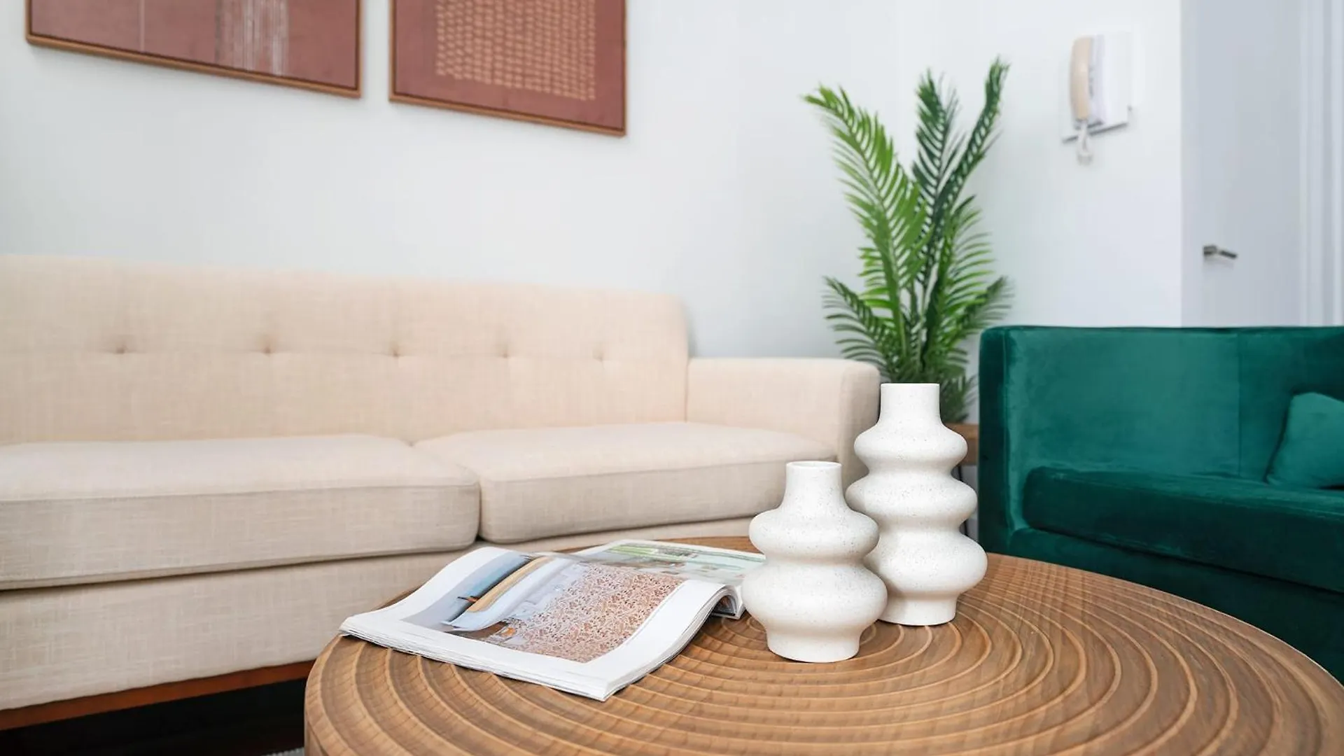 뉴욕 444-4F Newly Furnished Elv 1Br Hells Kitchen 아파트